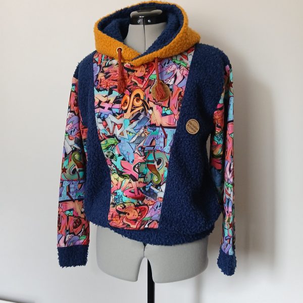 Sweat à capuche "unique"